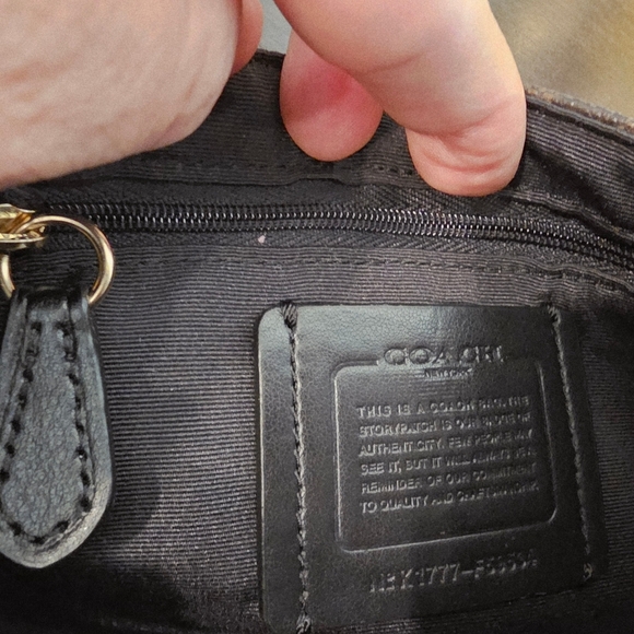 Coach Signature Reversable Black and Brown Crossbody Bag - Picture 14 of 14